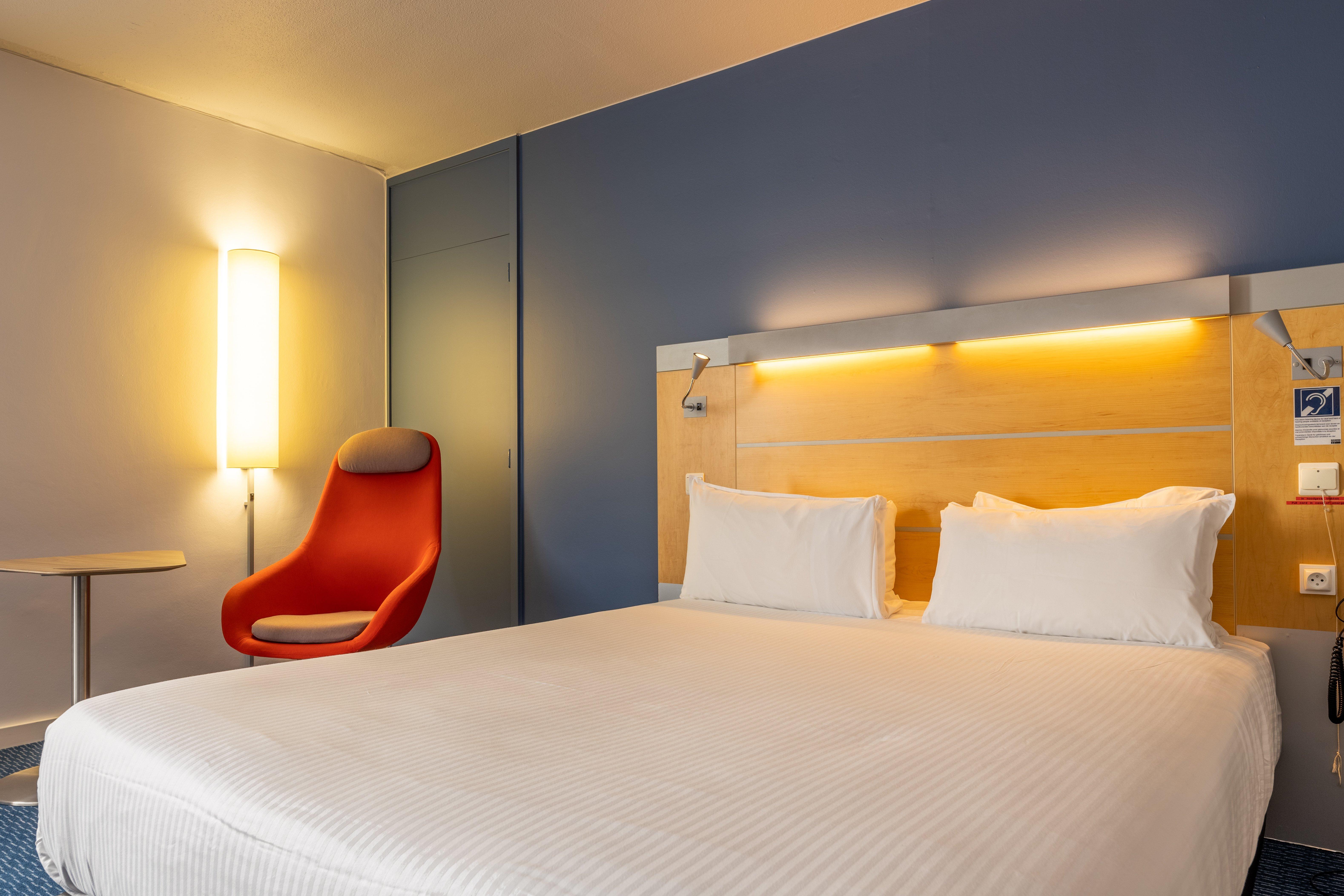 Holiday Inn Express & Suites Ghent, An Ihg Hotel Buitenkant foto